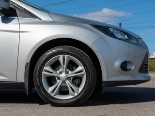 2012 Ford Focus III, серебристый, 950000 рублей, вид 5