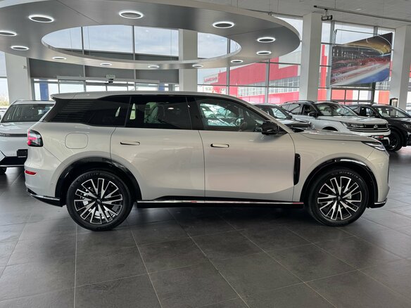 2025 Changan Qiyuan Q07 31.7 kWh, серебристый - вид 6