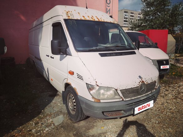 2013 Mercedes-Benz Sprinter Classic, белый, 900000 рублей - вид 3