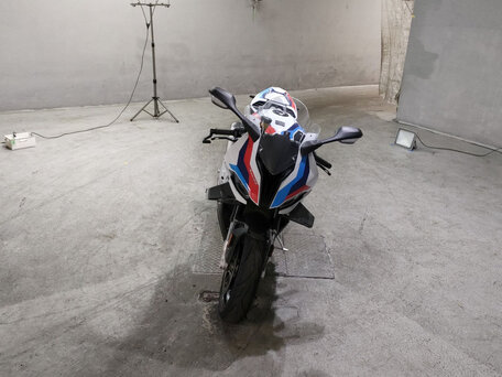 2021 BMW M 1000 RR, белый, 2100000 рублей, вид 3
