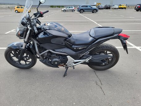 2012 Honda NC 700S, чёрный, 450000 рублей, вид 3