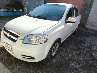 2010 Chevrolet Aveo I Рестайлинг, белый, 350000 рублей, вид 2