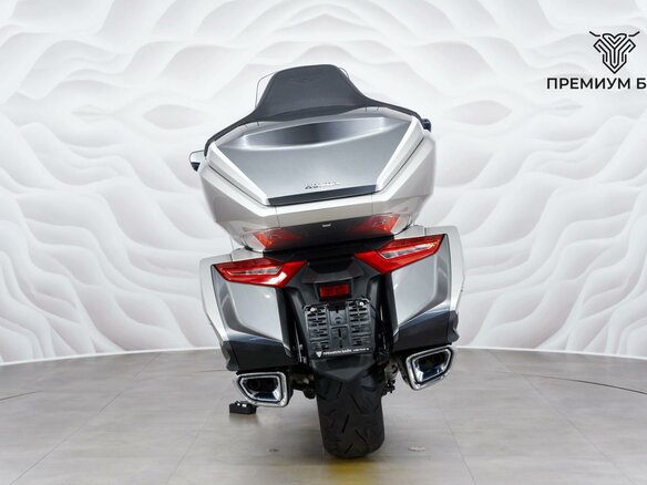 2024 Honda GL 1800 Gold Wing, серый, 3177000 рублей - вид 6