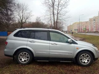 2008 SsangYong Kyron I Рестайлинг, серебристый, 650000 рублей, вид 2
