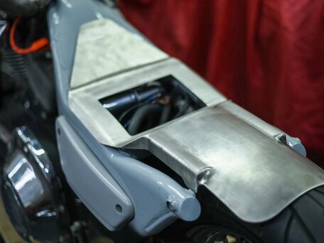 1992 Harley-Davidson Dyna Glide Custom, серебристый, 2500000 рублей, вид 5