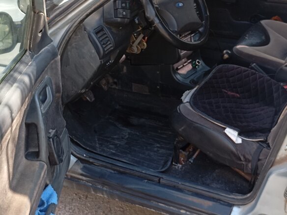 2002 Lada (ВАЗ) 2110, серебристый, 115000 рублей - вид 12