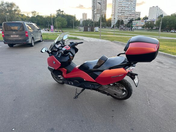 2012 BMW C 650 GT, красный, 480000 рублей - вид 2