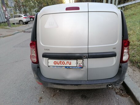 2014 LADA (ВАЗ) Largus, серебристый, 400000 рублей, вид 2