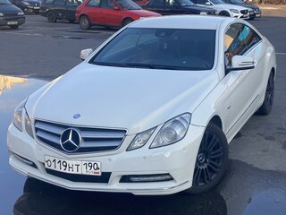 2011 Mercedes-Benz E-Класс 200 5G-Tronic IV (W212, S212, C207), белый, 1300000 рублей, вид 1