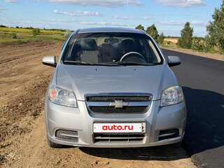 2010 Chevrolet Aveo I Рестайлинг, серебристый, 510000 рублей, вид 3