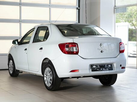 2020 Renault Logan II Рестайлинг, белый, 950000 рублей, вид 4