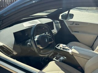 2023 BMW iX xDrive40 I (I20), серый, 8500000 рублей, вид 5