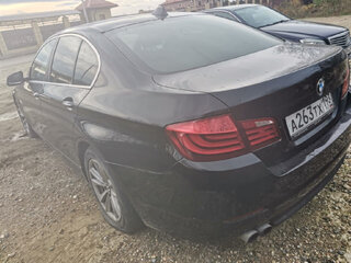 2013 BMW 5 серии Long 520Li VI (F10/F11/F07), чёрный, 960000 рублей, вид 4