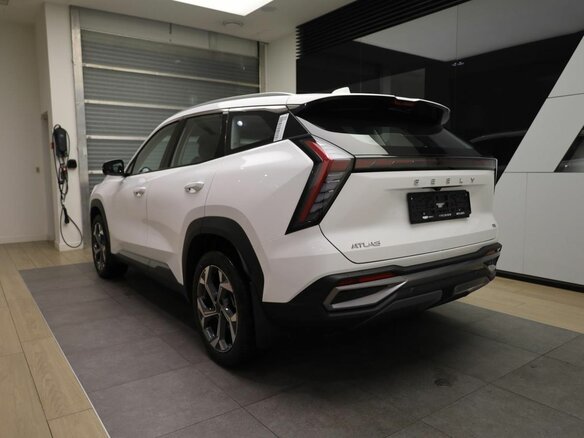 2026 Geely Atlas II, белый, 3449990 рублей - вид 5