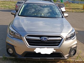 2018 Subaru Outback V Рестайлинг, бежевый, 2400000 рублей, вид 1