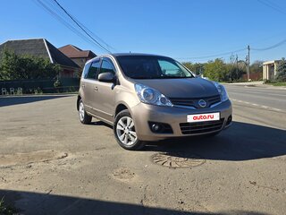 2013 Nissan Note I Рестайлинг, коричневый, 750000 рублей, вид 3
