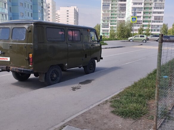 2013 УАЗ 452, зелёный, 400000 рублей - вид 2
