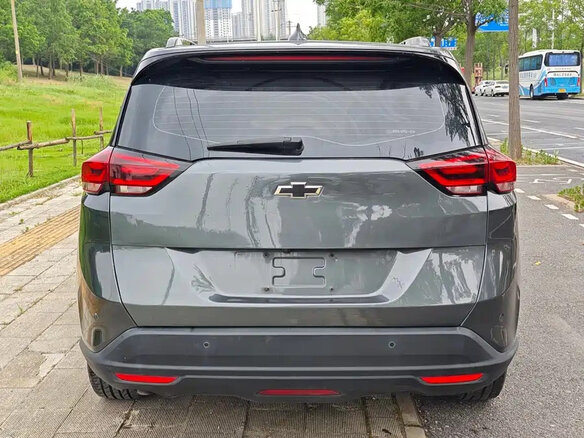 2023 Chevrolet Orlando II, серый, 1300000 рублей - вид 5