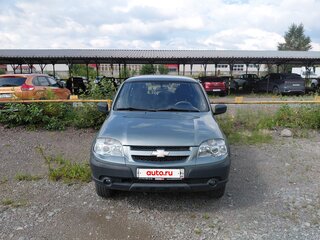 2012 Chevrolet Niva I Рестайлинг, серый, 450000 рублей, вид 1