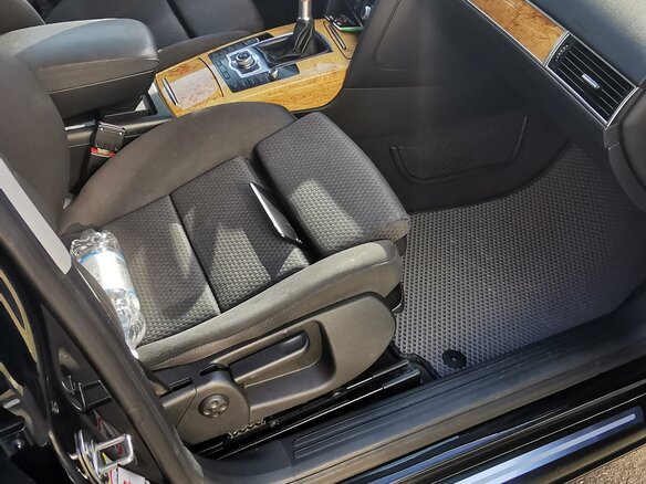 2010 Audi A6 III (C6) Рестайлинг, чёрный, 1300000 рублей - вид 13