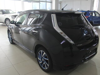 2016 Nissan Leaf 30kWh I (ZE0/AZE0), чёрный, 1100000 рублей, вид 3