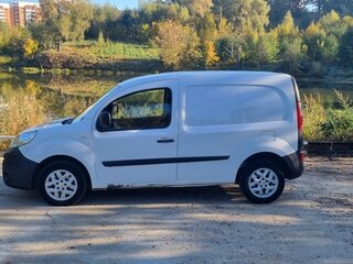 2014 Renault Kangoo II Рестайлинг, белый, 590000 рублей, вид 4