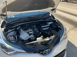 2020 Toyota C-HR I Рестайлинг, белый, 2500000 рублей, вид 4