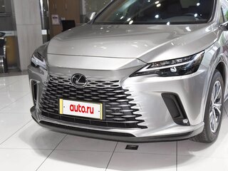 2025 Lexus RX 300 V, серебристый, 7820000 рублей, вид 2