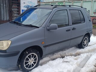 1998 Toyota Raum I, серый, 300000 рублей, вид 1