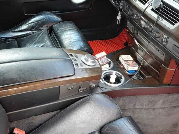 2004 BMW 7 серии 730d IV (E65/E66), чёрный, 1100000 рублей - вид 7
