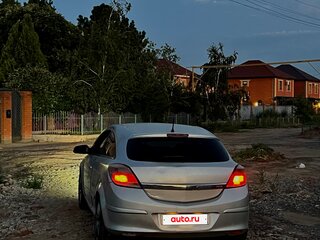 2006 Opel Astra GTC H Рестайлинг, серебристый, 380000 рублей, вид 3