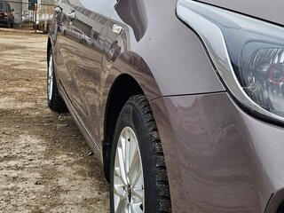 2020 Kia Rio IV, коричневый, 1550000 рублей, вид 3