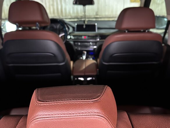 2016 BMW X5 35i III (F15), синий, 2950000 рублей - вид 12