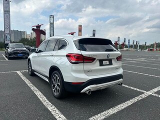 2022 BMW X1 Long 20Li sDrive II (F48) Рестайлинг, белый, 2195000 рублей, вид 4