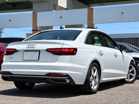 2022 Audi A4 35 TFSI V (B9) Рестайлинг, белый, 2120005 рублей, вид 4