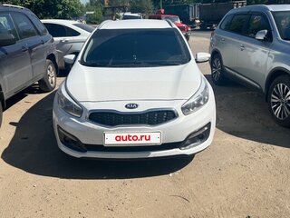 2015 Kia Ceed II Рестайлинг, белый, 1550000 рублей, вид 3
