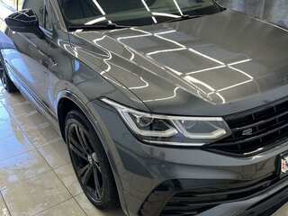 2020 Volkswagen Tiguan II Рестайлинг, серый, 3300000 рублей, вид 4