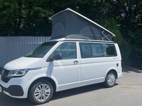 2023 Volkswagen California 4MOTION T6 Рестайлинг, белый, 6400000 рублей, вид 1