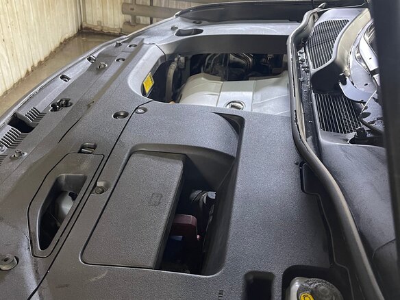 2010 Lexus RX 350 III, белый - вид 11
