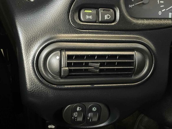 2013 Chevrolet Niva I Рестайлинг, чёрный, 379000 рублей - вид 9
