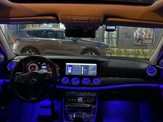 2017 Mercedes-Benz E-Класс 220 d V (W213, S213, C238), чёрный, 4500000 рублей, вид 2