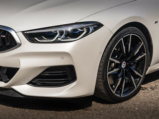 2022 BMW 8 серии Gran Coupe M850i xDrive II (G14/G15/G16) Рестайлинг, белый, 11490000 рублей, вид 3