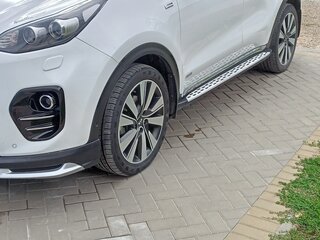 2018 Kia Sportage IV Рестайлинг, белый, 2650000 рублей, вид 4