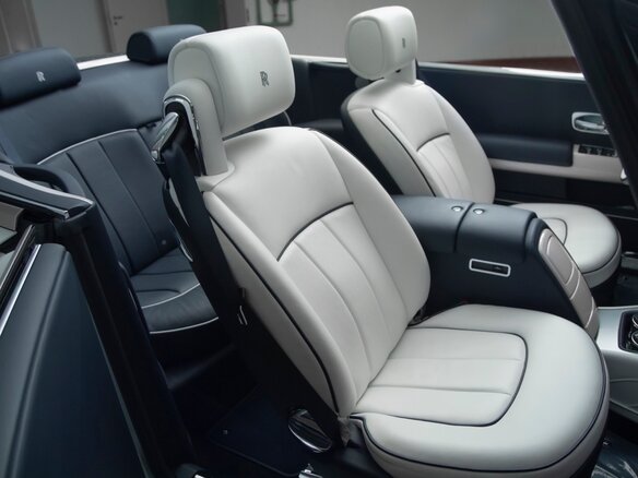 2016 Rolls-Royce Phantom VII Рестайлинг (Series II), белый - вид 24