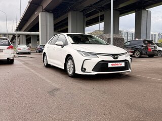 2022 Toyota Corolla XII (E210), белый, 2000000 рублей, вид 5