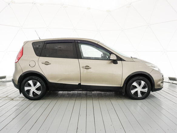 2010 Renault Scenic III, бежевый - вид 1