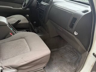 2000 Nissan Patrol V (Y61), серый, 566111 рублей, вид 4