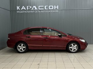 2006 Honda Civic VIII, красный, 665000 рублей, вид 5
