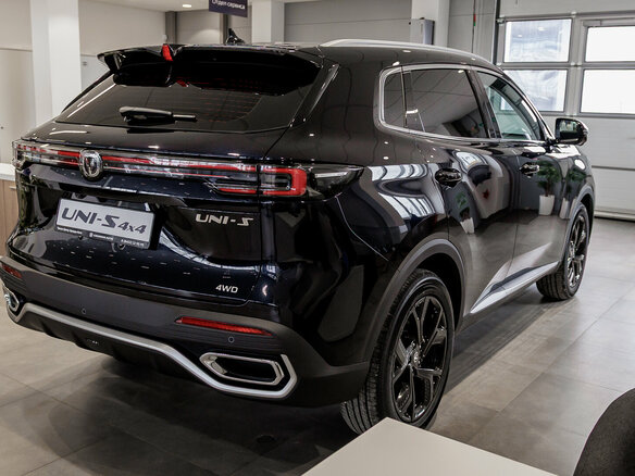 2026 Changan UNI-S I Рестайлинг, чёрный, 3079900 рублей - вид 8