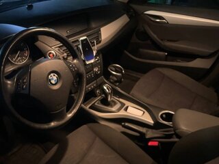 2014 BMW X1 20i I (E84) Рестайлинг, чёрный, 1450000 рублей, вид 3